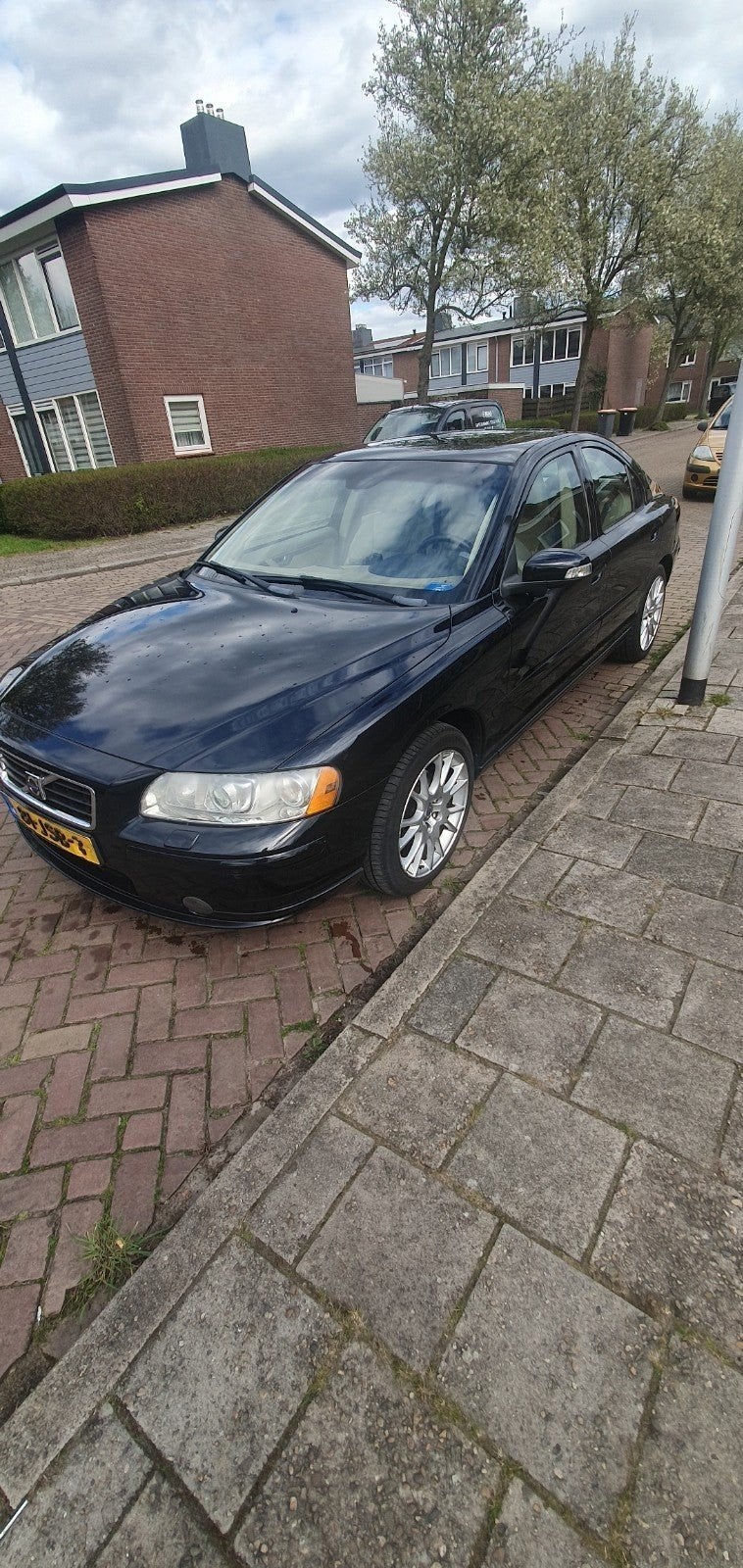 Volvo S60 2.4 140PK AUT 2009 Xenon/Sport Edition/Leder/Blis, Auto's, S60, Zwart, 75 €/maand, 2435 cc