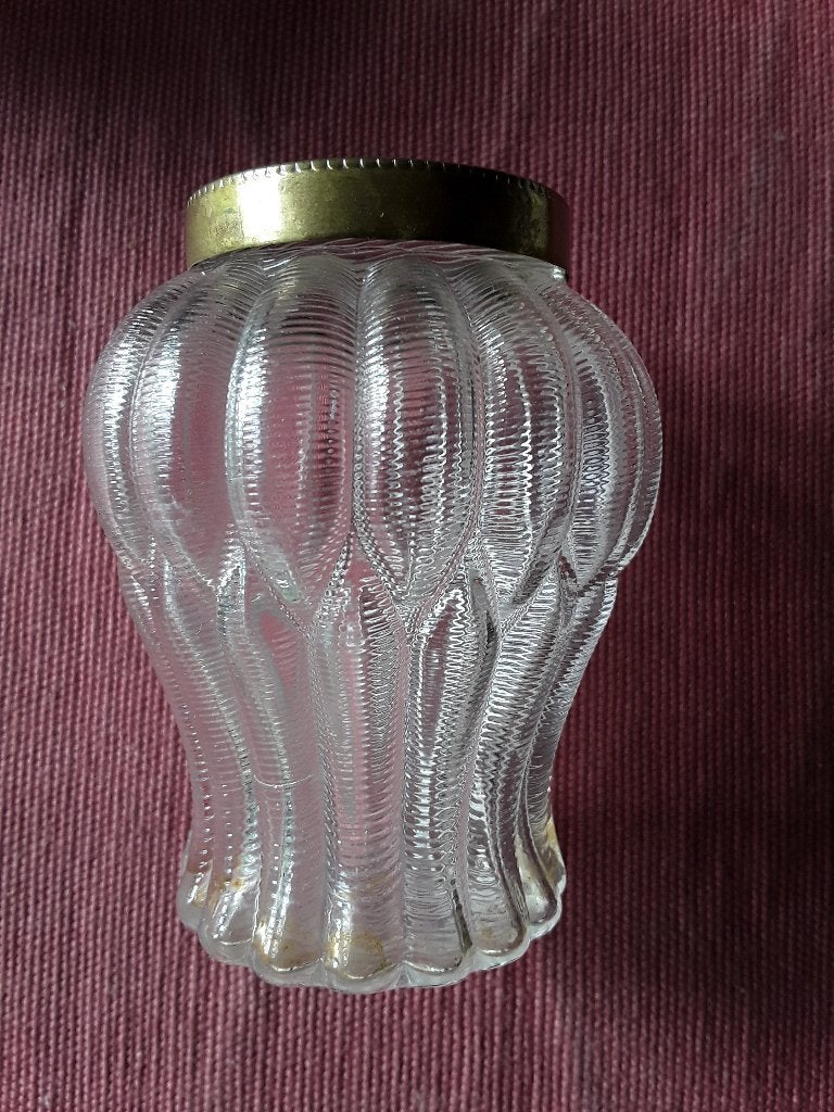 Lepelvaasje fries draadglas met messing rand, Antiek en Kunst, Antiek | Glas en Kristal, Ophalen of Verzenden
