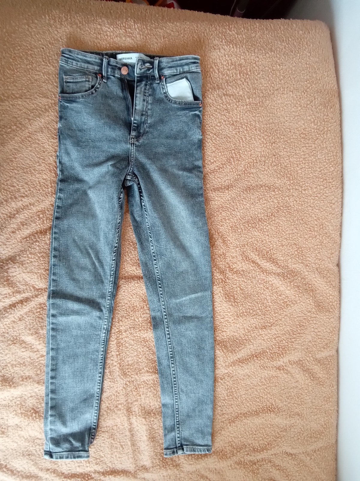 Bershka spijkerbroek - EUR 34, Zo goed als nieuw, W27 (confectie 34) of kleiner, Grijs, Bershka
