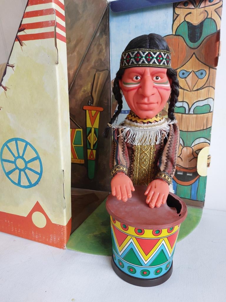 Vintage Feber grote indio Apachete pop met trommel en decor, Ophalen of Verzenden, Gebruikt