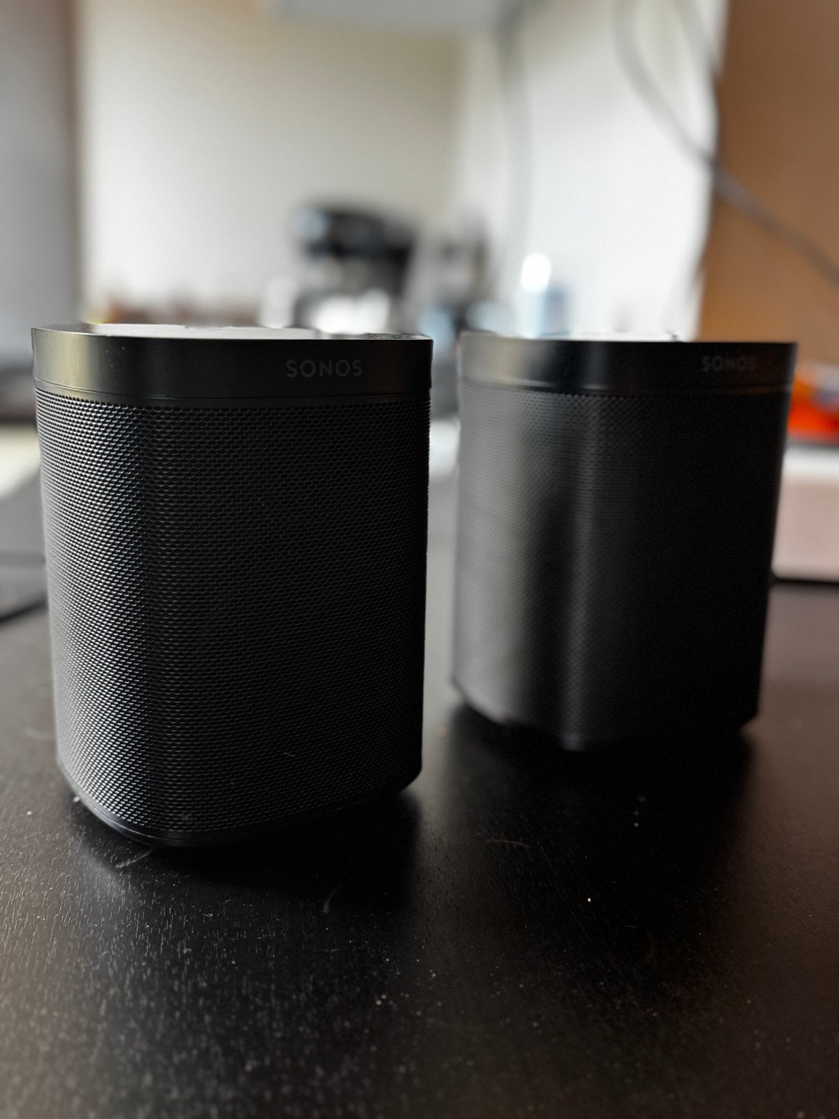 2x Sonos One SL speakers