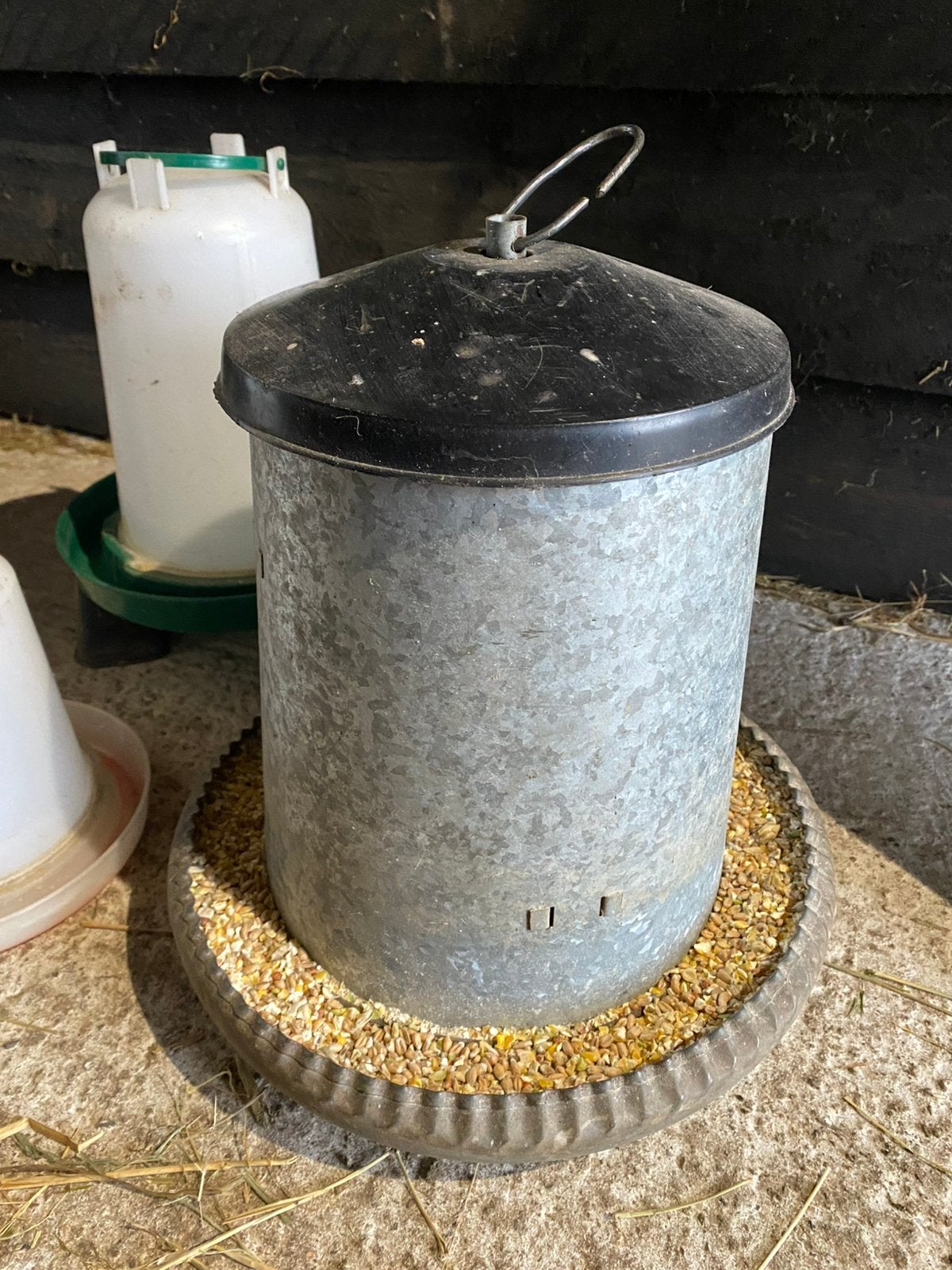 Voer silo, Ophalen, Zo goed als nieuw, Drinken en Voederen