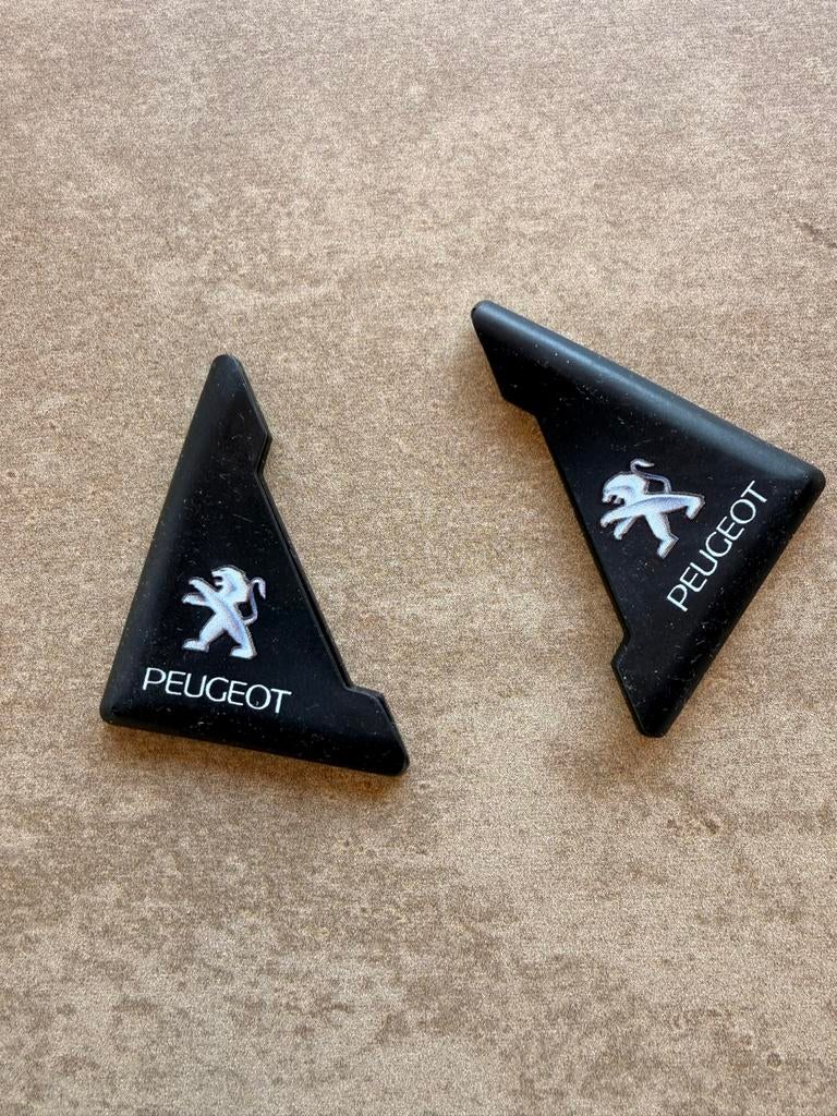 Peugeot driehoekige afdekplaatjes (2 stuks) bescherming deur, Ophalen of Verzenden
