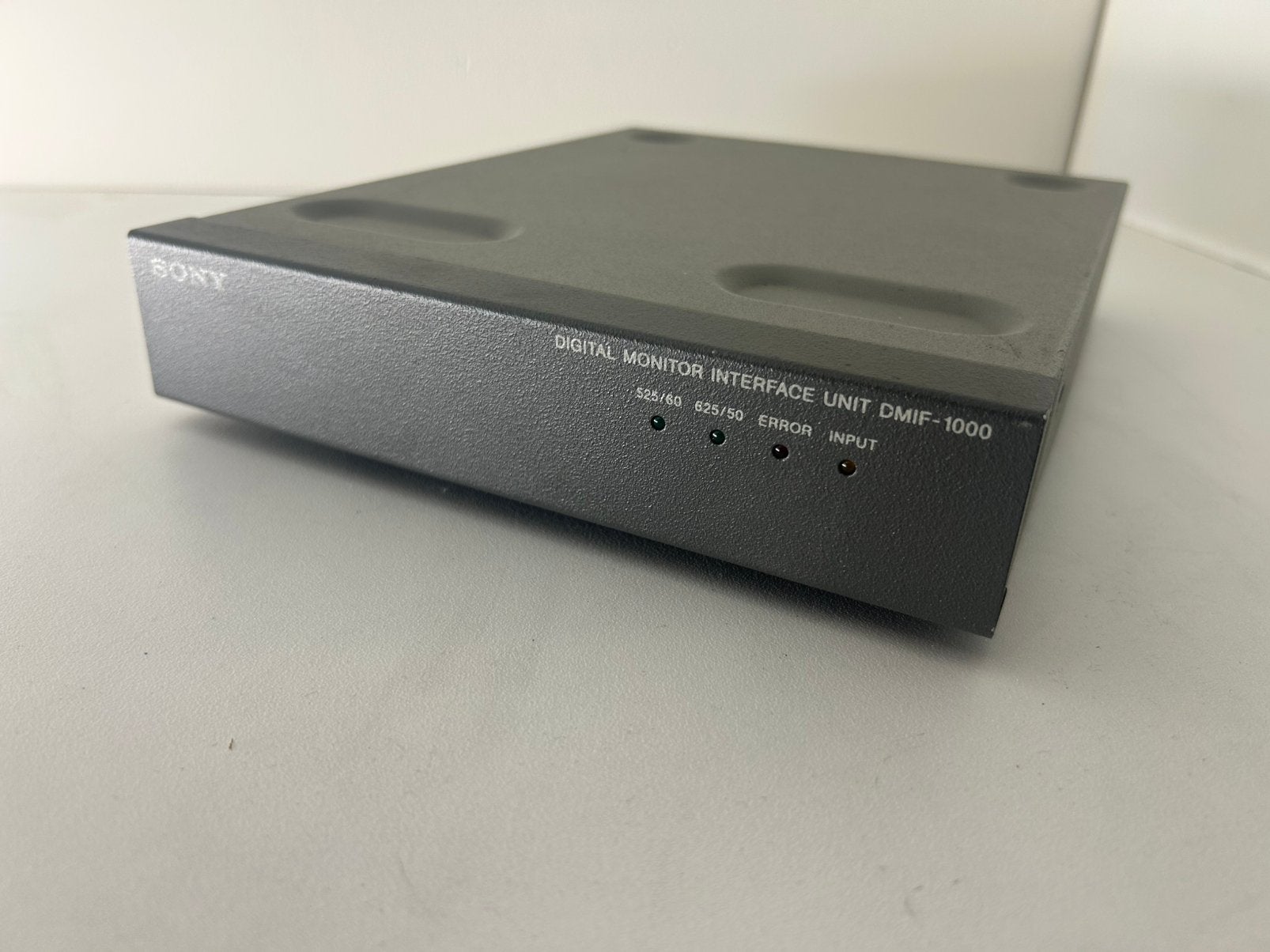 Sony SDI to component converter, Audio, Tv en Foto, Converters, Ophalen of Verzenden, Zo goed als nieuw