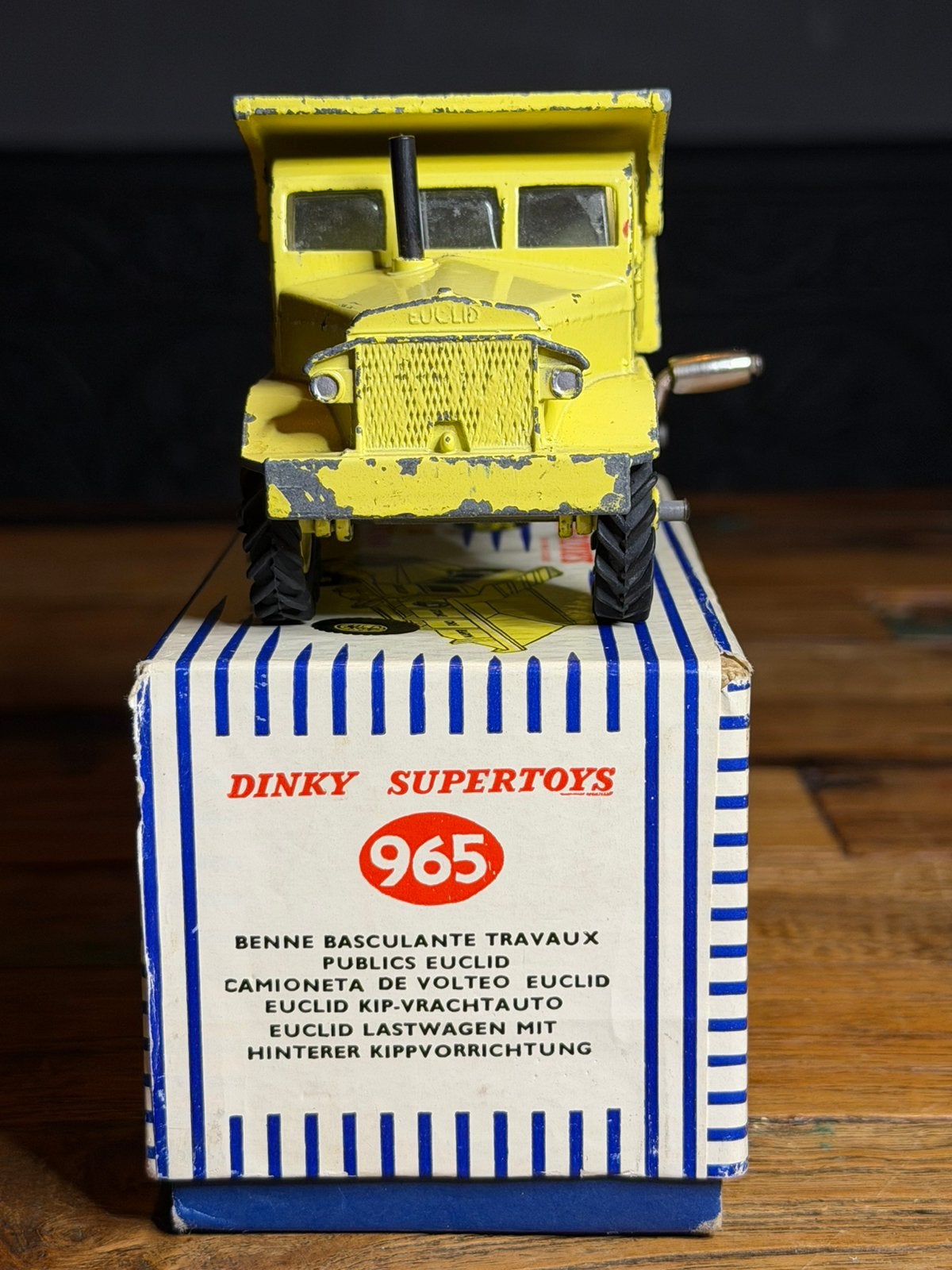 Dinky Supertoys 965 Euclid Rear Dump Truck met ramen, Ophalen of Verzenden, Gebruikt, Bus of Vrachtwagen, Dinky Toys