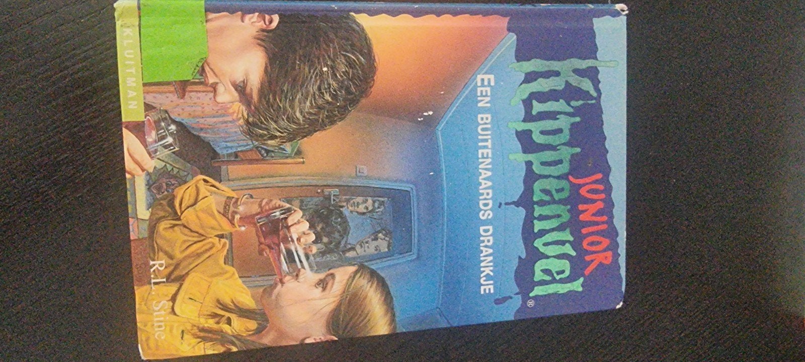 Kippenvel Junior: Een Buitenaards Drankje - R.L. Stine, Boeken, Ophalen of Verzenden, Gelezen, R.L. Stine, Fictie