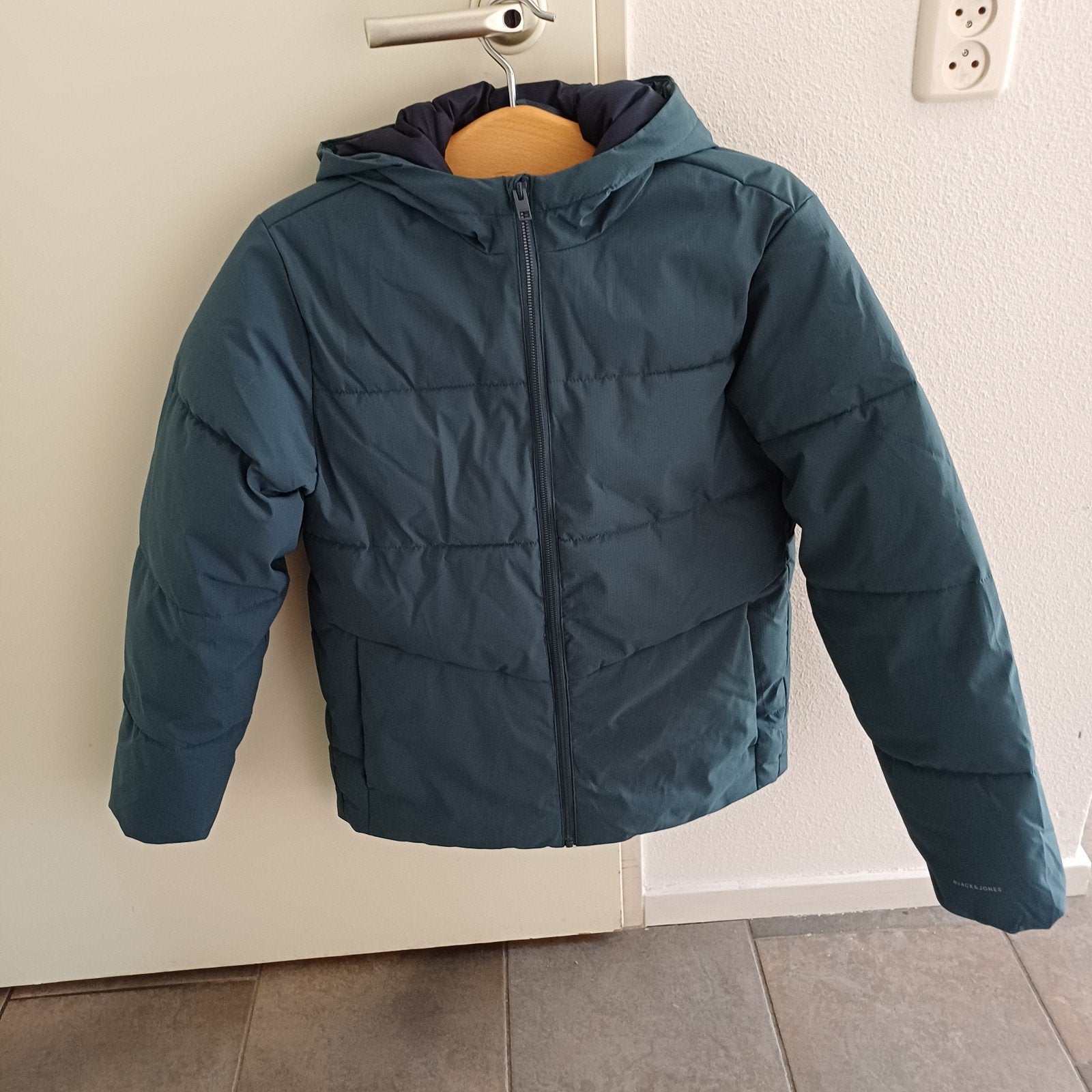 Jack & Jones winterjas blauw maat 176- Nieuw, Nieuw, Ophalen of Verzenden, Jas, Jongen