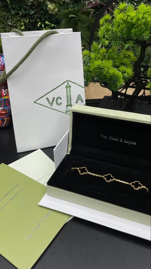 Van Cleef & Arpels Alhambra Armband - Diverse Kleuren, Overige kleuren, Verzenden, Nieuw, Met edelsteen