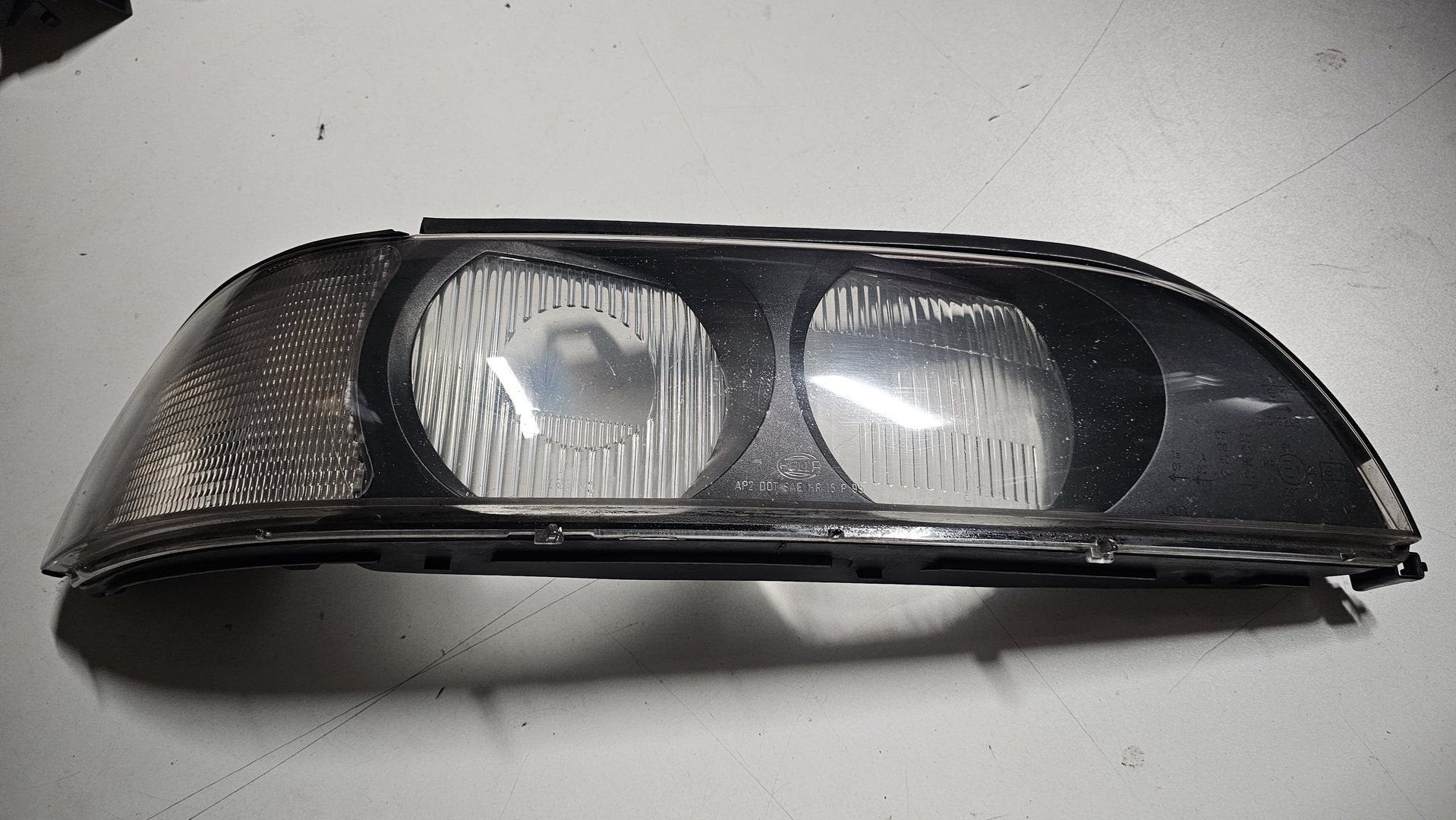 Koplamp kap rechts H7 HB3 Hella wit knipperlicht  BMW 5 seri, Gebruikt, -, Ophalen of Verzenden, -