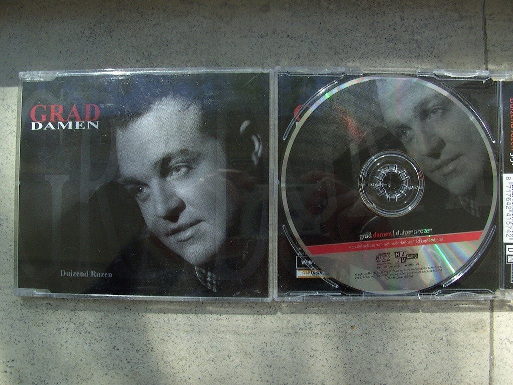 GRAD DAMEN Duizend rozen  NIEUWE CD-Single 8717642415742, Ophalen of Verzenden, Nieuw in verpakking, Levenslied of Smartlap, Single