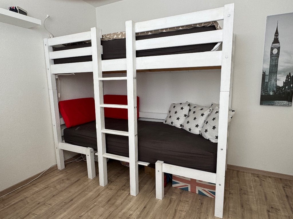 Robuust stapelbed (wit, hout), Ophalen, Gebruikt, 90 cm, Eenpersoons