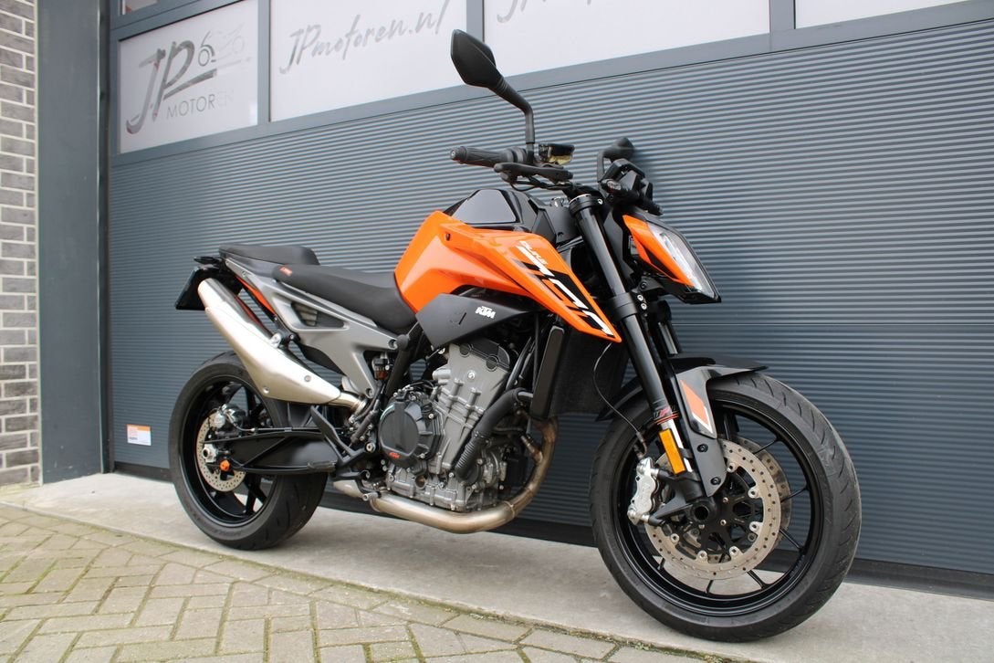 KTM 790 Duke (2024) *Org.NL*1e.eig.*35KW Mog.*, 2 cilinders, KTM, Bedrijf, Onbekend