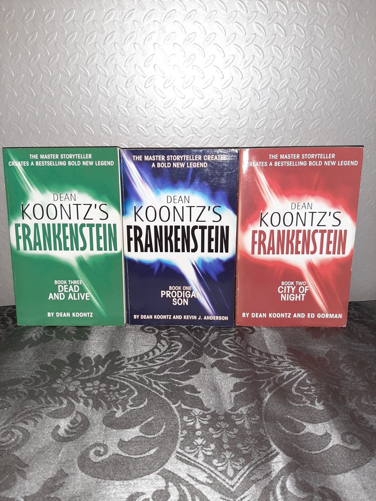 Dean Koontz's Frankenstein Trilogie - Complete Set, Ophalen of Verzenden, Zo goed als nieuw, Dean Koontz, Europa overig