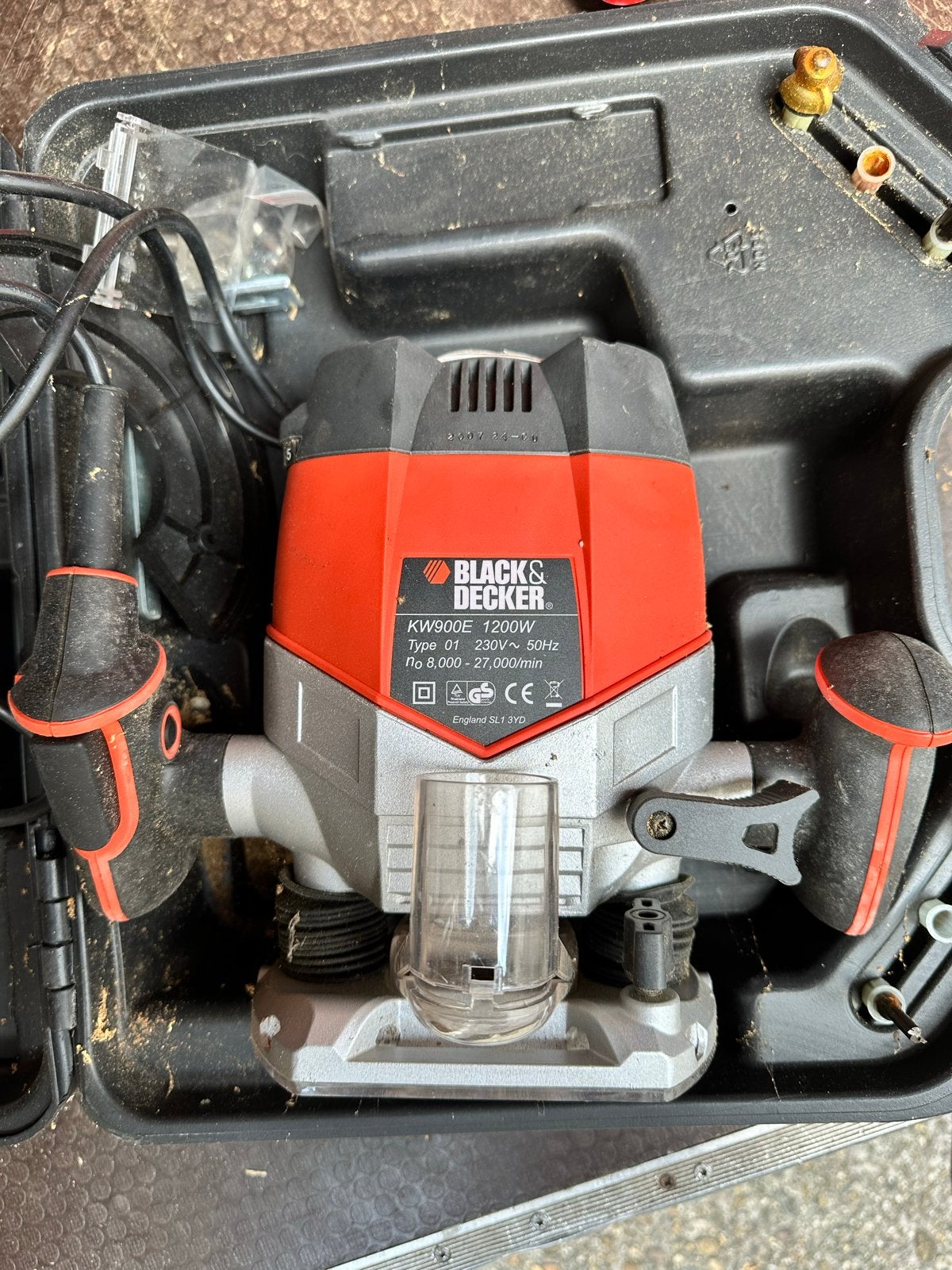 Black&Decker Bovenfrees KW900E - 1200W, Ophalen, Gebruikt, Elektrisch, Bovenfrees
