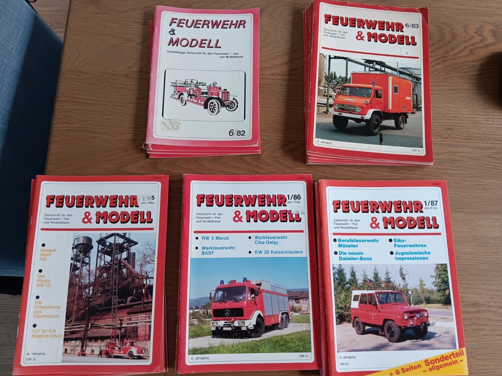 FEUERWEHR & MODELL 1982 - 1987 - Brandweervoertuigen, Ophalen of Verzenden, Gelezen, Overige typen