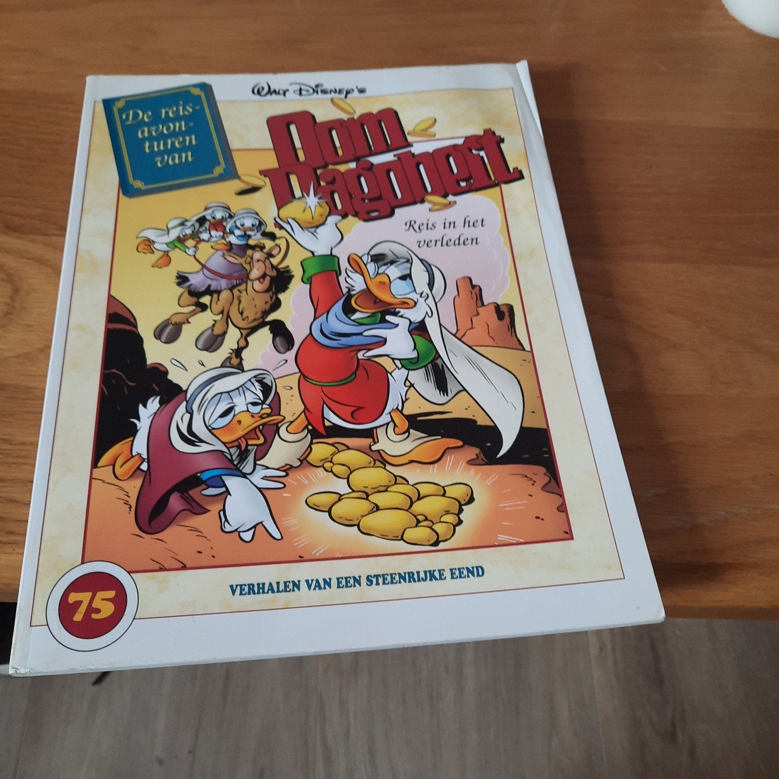 De Reisavonturen van Oom Dagobert - Reis in het verleden, Boeken, Eén stripboek, Ophalen of Verzenden, Zo goed als nieuw, Walt Disney