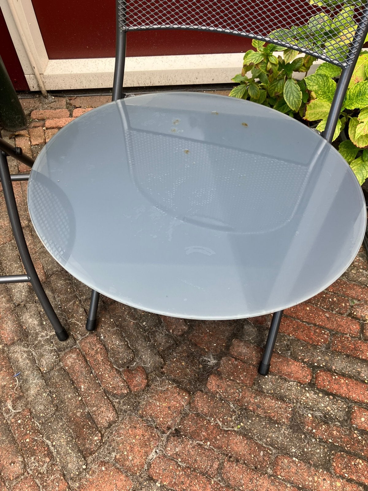 Grijze ronde glasplaat van tuintafel, Ophalen, Zo goed als nieuw, Rond, Aluminium
