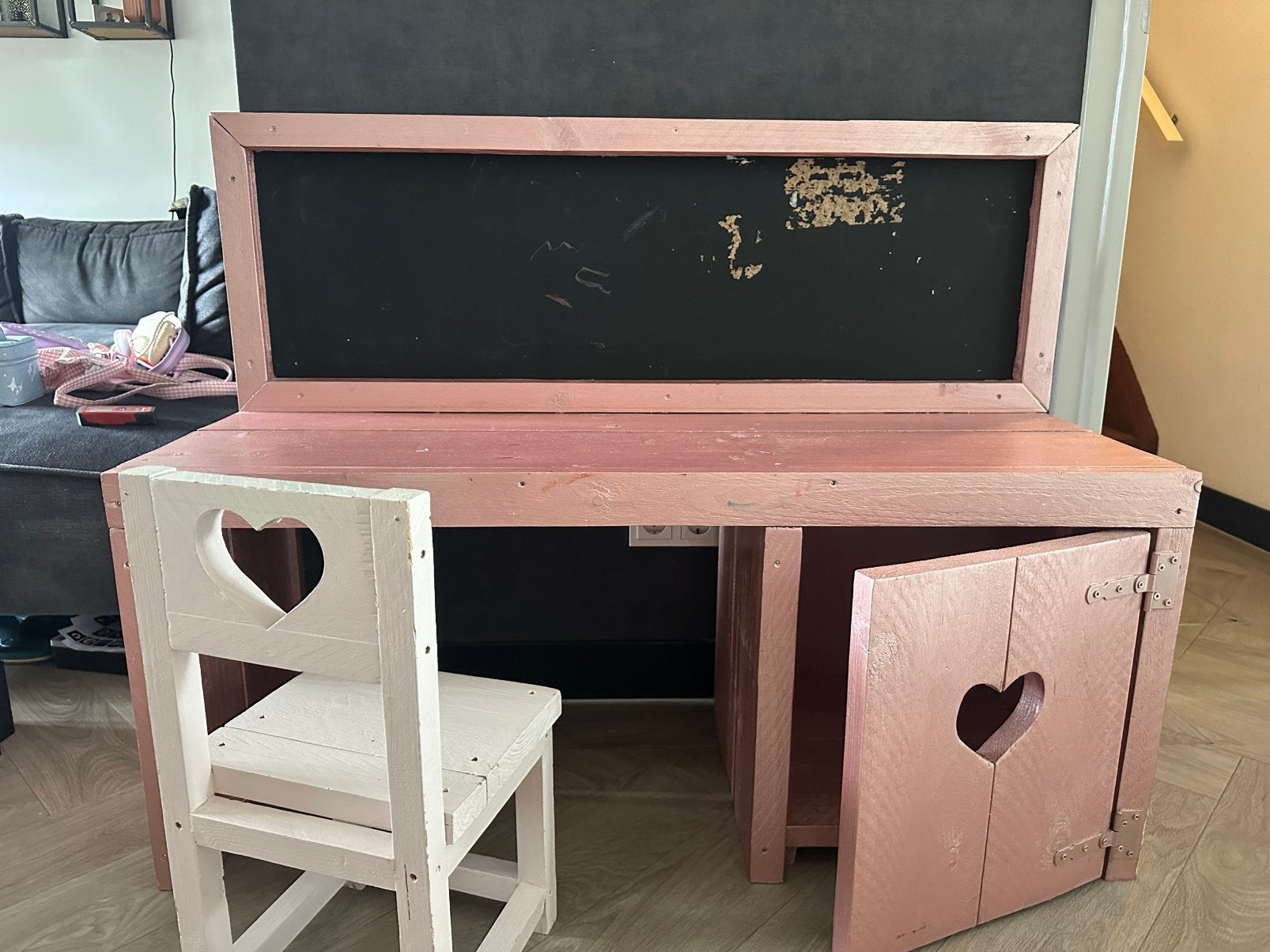 Houten steigerplanken bureau meisje., Ophalen of Verzenden, Gebruikt