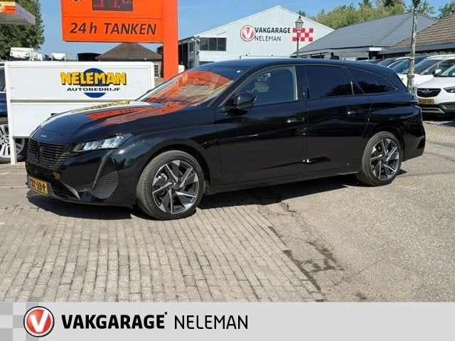 PEUGEOT 308 Sw 1.2 Hybrid 136pk e-DCS6 Allure rijklaarprijs, Auto's, 12 maanden, Gebruikt, 1199 cc, Zwart