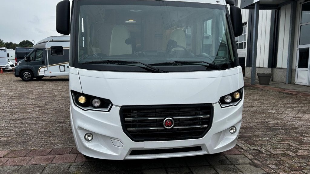 Eura Mobil Integra Line 720 EF Bovenkastjes i.pl.v. Hefbed, Fiat, Vloeistofverwarming, 7 tot 8 meter, Diesel