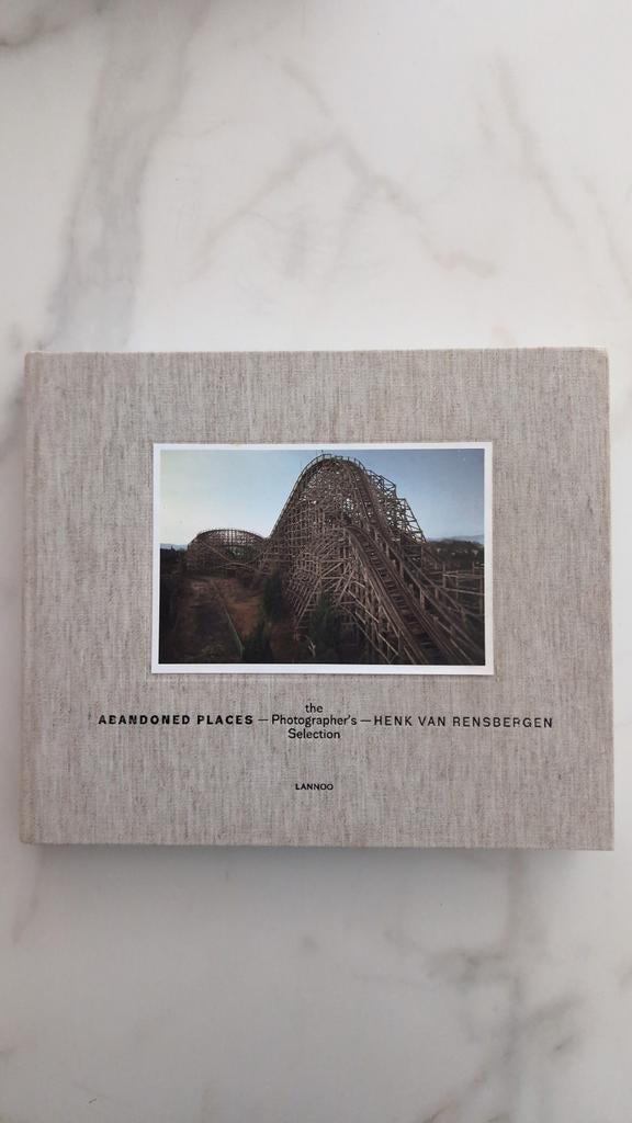 Abandoned Places - Henk van Rensbergen, Ophalen of Verzenden, Zo goed als nieuw, Henk van Rensbergen