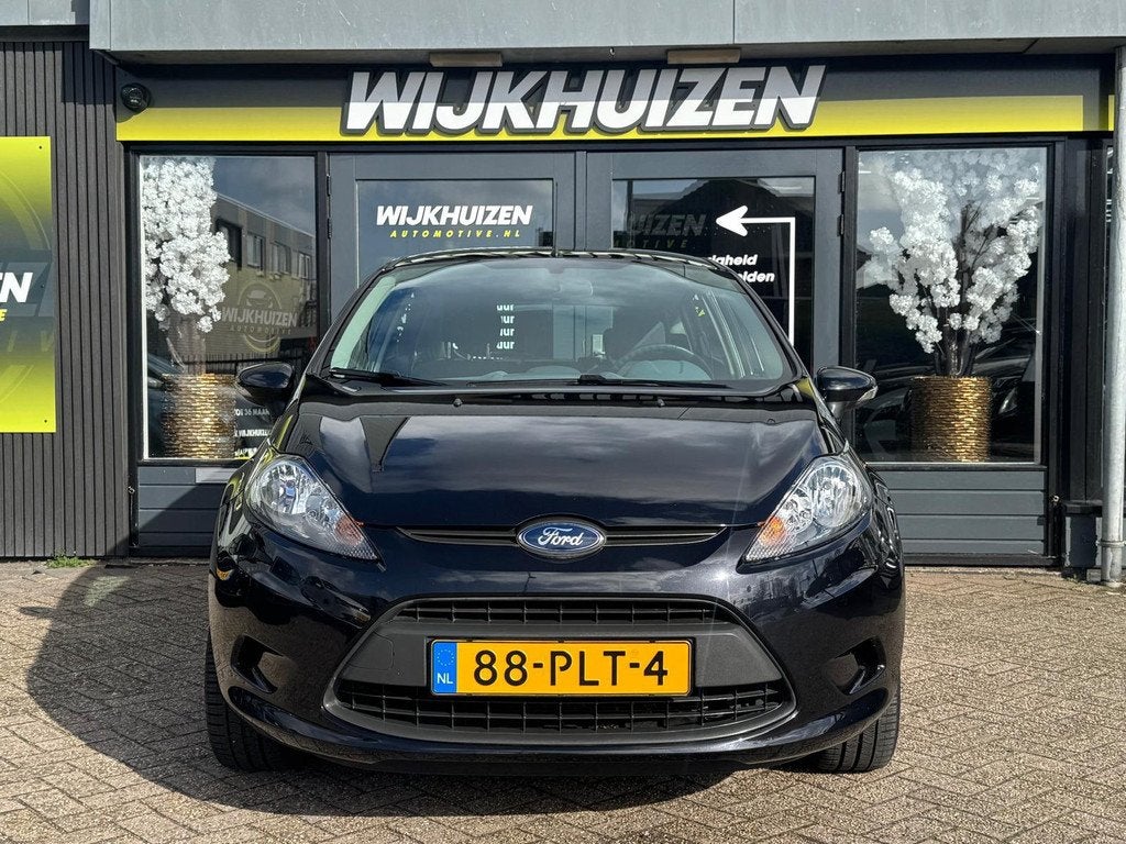 Ford Fiesta 1.4 Trend Automaat met Airco ! Nieuwstaat ! Deal, Auto's, Euro 5, Zwart, 4 cilinders, Zwart