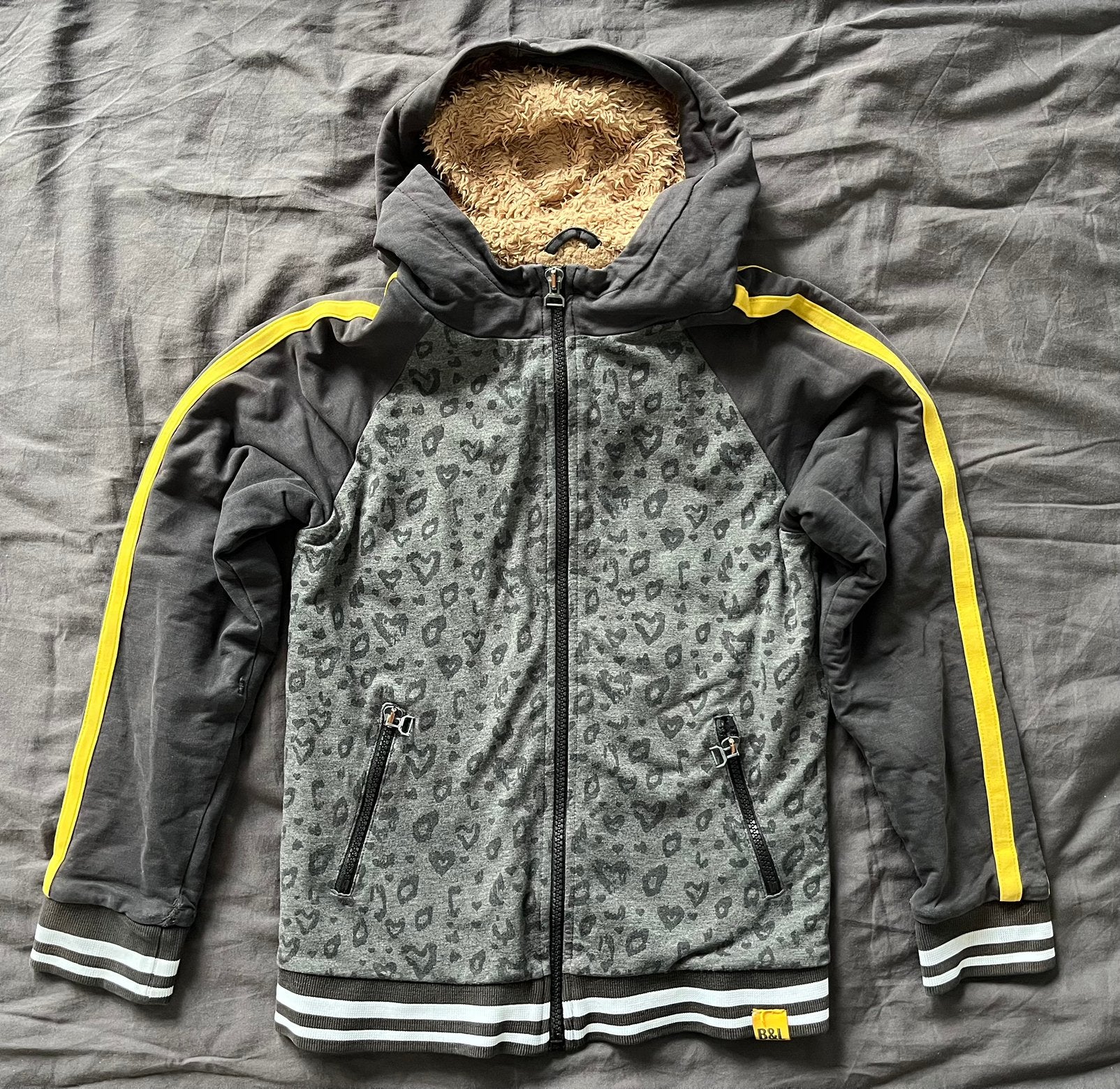 Warm gevoerd vest borgvest hoody vest capuchon mt 134/140, Gebruikt, Meisje, Trui of Vest, Ophalen of Verzenden