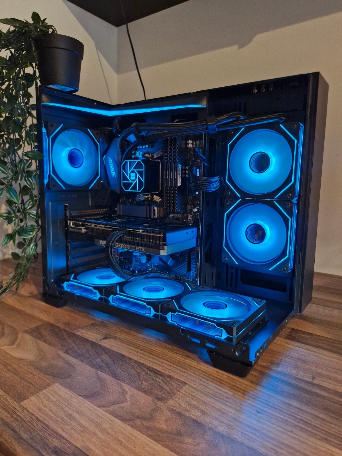 Game PC! | RTX 4070 | Ryzen 7 5800X | 32GB RAM, 1TB (1000GB), 32 GB, Virtual Reality, AMD Ryzen 7 5800X