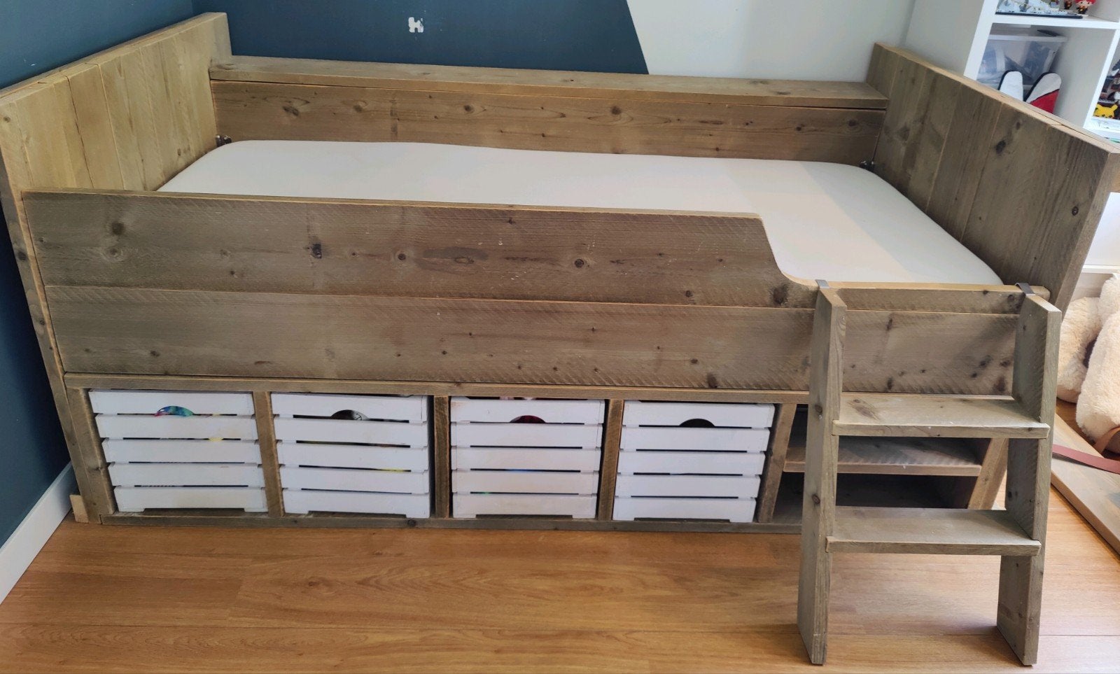 Steigerhouten kinderbed met kistjes 200 x 90, incl matras, Kinderen en Baby's, 85 tot 100 cm, Zo goed als nieuw, 180 cm of meer
