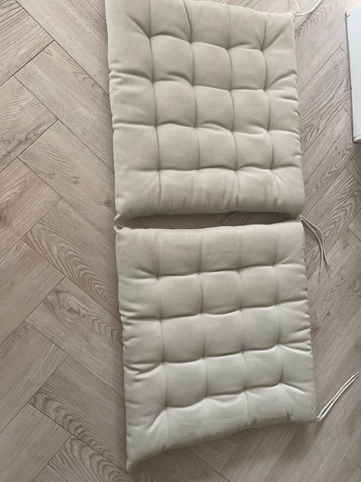 Ongebruikte lichtgrijze kussens 50x50 cm, Huis en Inrichting, Woonaccessoires | Kussens, Ophalen, Vierkant, Nieuw, Sierkussen