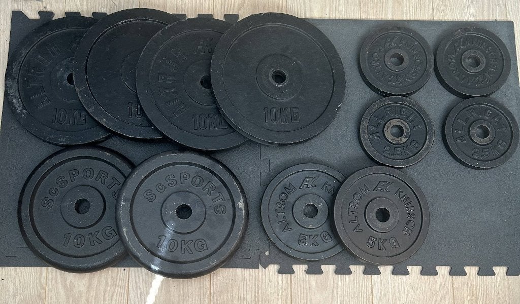 Complete Halterset 80 kg (30 mm) + EZ Bar + Halterstang, Sport en Fitness, Ophalen, Overige materialen, Benen, Gebruikt