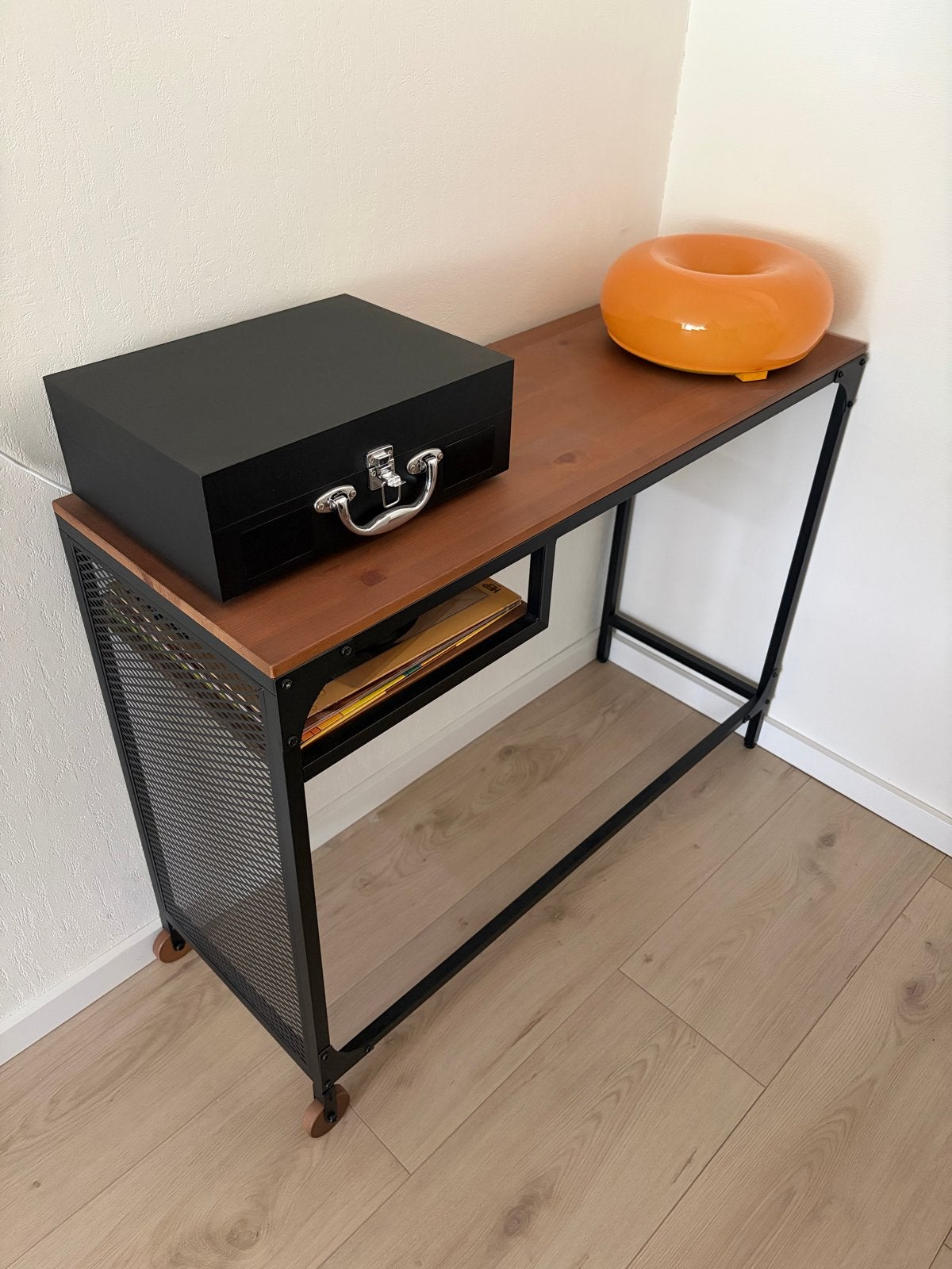 IKEA Fjällbo Bureau, Ophalen, Gebruikt, Hout, Industrieel