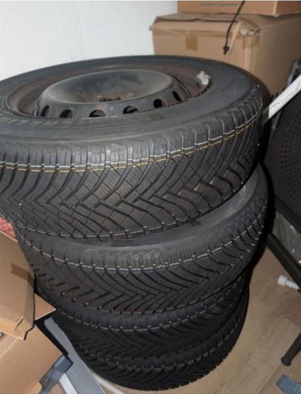 4x NIEUW Michelin Alpin 7 185/65 R15 88T winterband (+velg), Ophalen of Verzenden, Zo goed als nieuw
