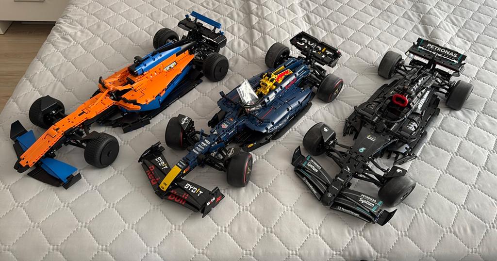 Lego Technic Formule 1 auto’s, 3 stuks, Ophalen, Compleet, Lego, Zo goed als nieuw