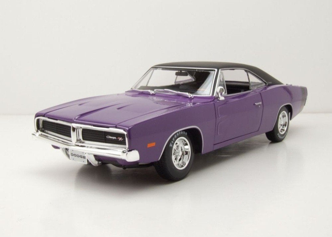 1:18 Dodge Charger R/T uit 1969 Paars Maisto, Hobby en Vrije tijd, Ophalen of Verzenden, Nieuw, Auto, Maisto
