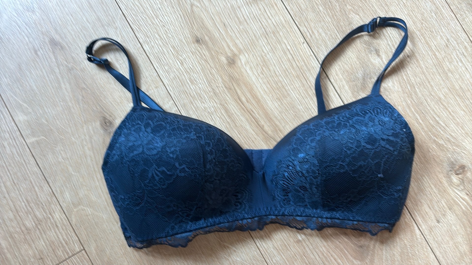 Bh 85C hunkemoller, Ophalen of Verzenden, BH