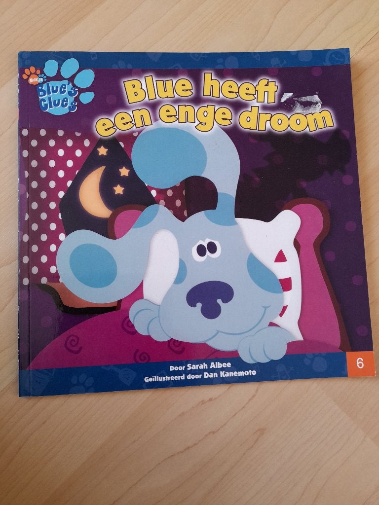 BLUE HEEFT EEN ENGE DROOM Sarah Albee, Ophalen of Verzenden, Gelezen, Fictie algemeen