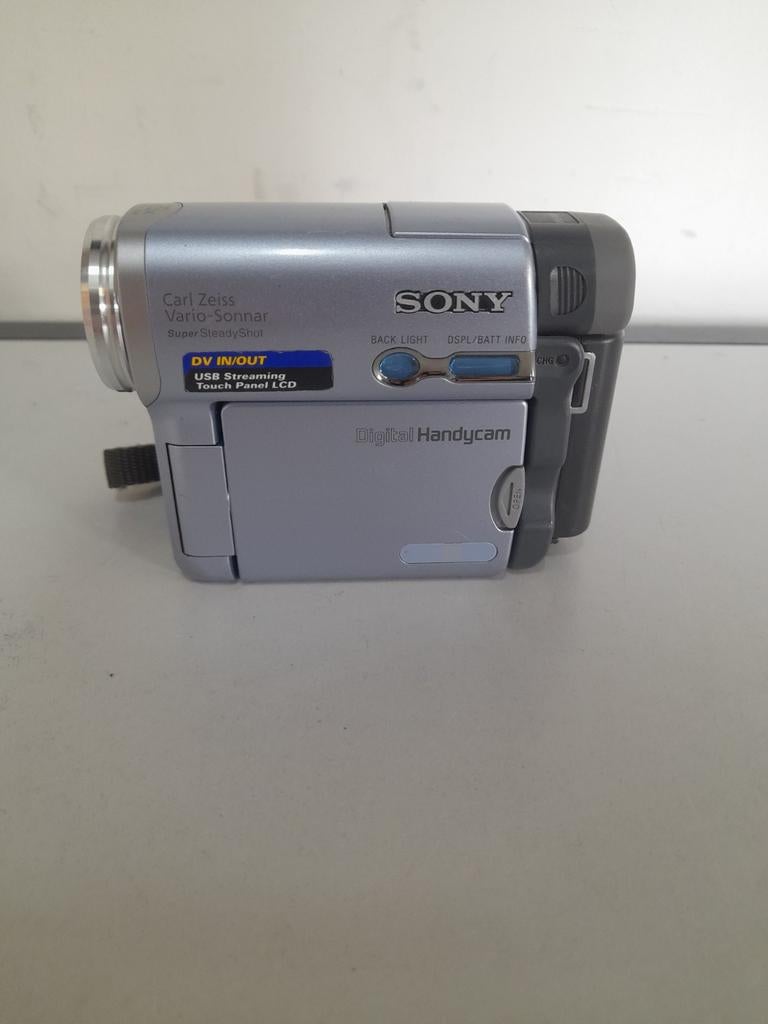 Sony Handycam mini dv camera DCR-TRV19E, Audio, Tv en Foto, Videocamera's Digitaal, Mini dv, Gebruikt, 20x of meer, Ophalen of Verzenden