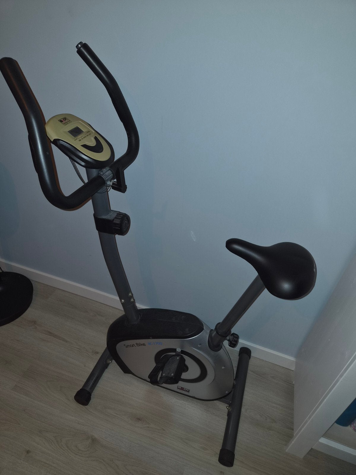 Hometrainer Body Sculpture Smart Bike - Goede Conditie, Ophalen, Gebruikt, Metaal, Benen