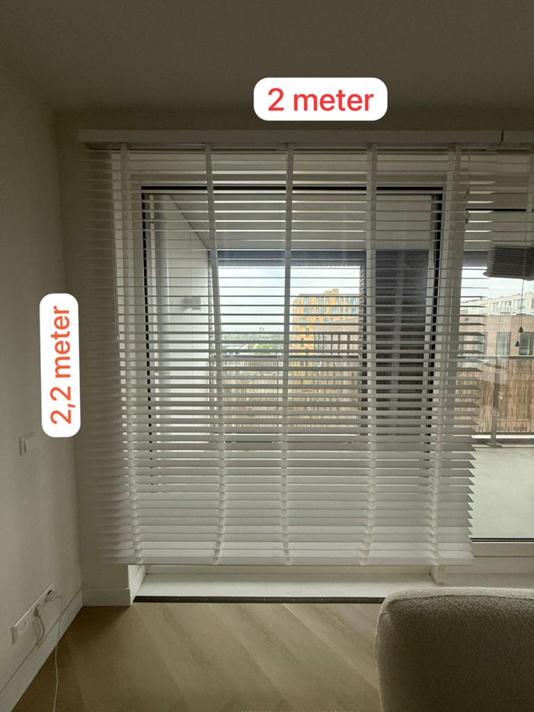 Witte houten jaloezieën 2x200x220cm 2x120x220cm 1x140x220cm, Ophalen, 200 cm of meer, Wit, 150 tot 200 cm