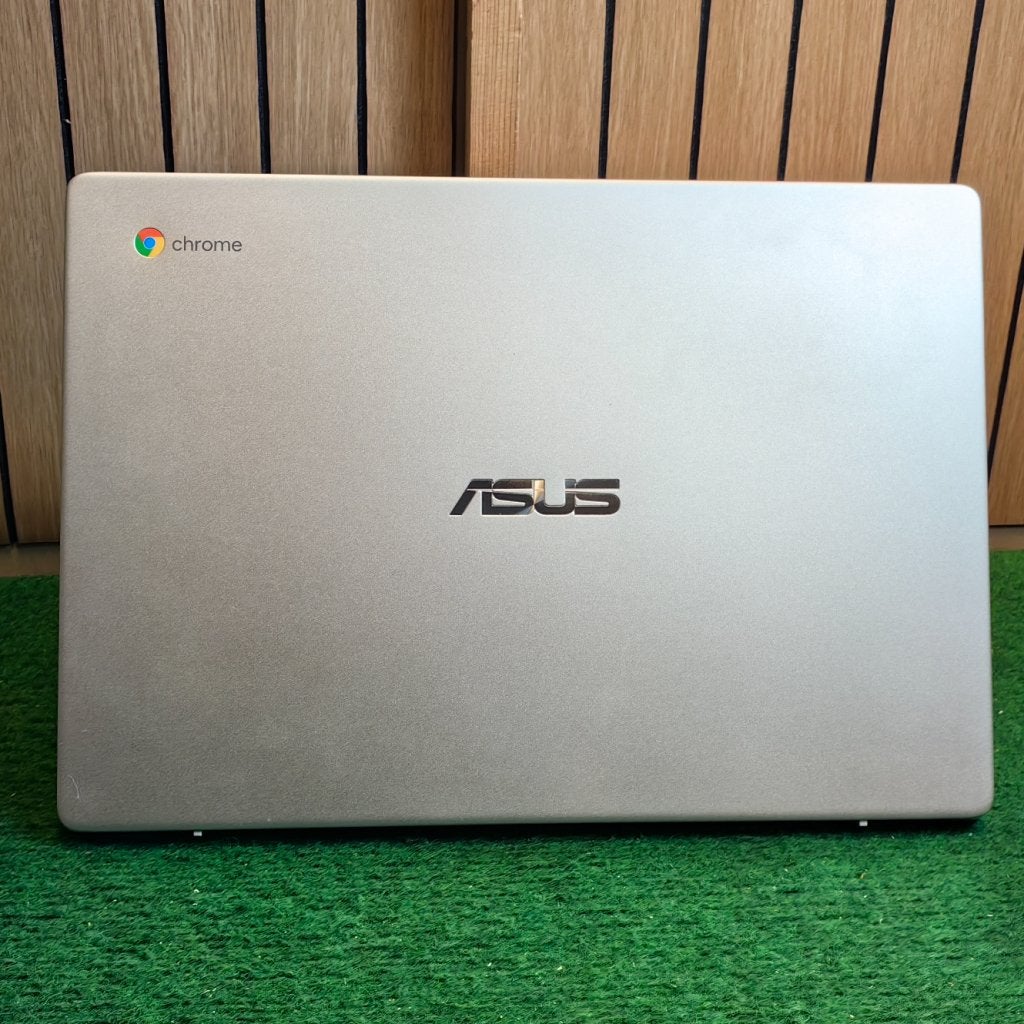 ASUS C423N Chromebook Intel Celeron N3350 64GB, Computers en Software, Chromebooks, Asus, Zo goed als nieuw, Support@asus.com