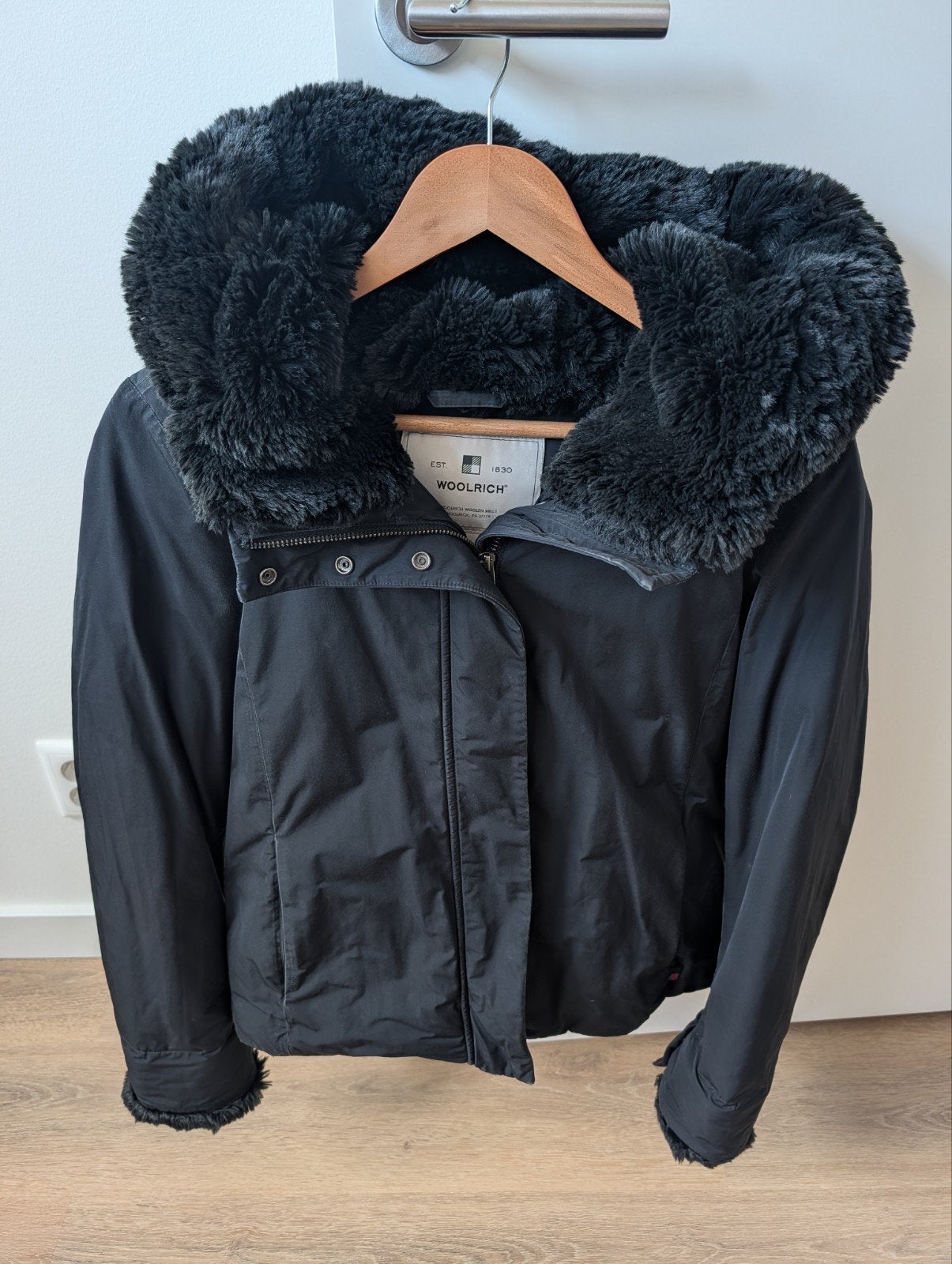 Woolrich winterjas maat S - Zo goed als nieuw, Zwart, Ophalen of Verzenden, Zo goed als nieuw, Woolrich