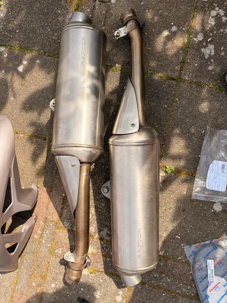 Cagiva Raptor 1000 Uitlaatdempers (Set), Motoren, Ophalen, Gebruikt