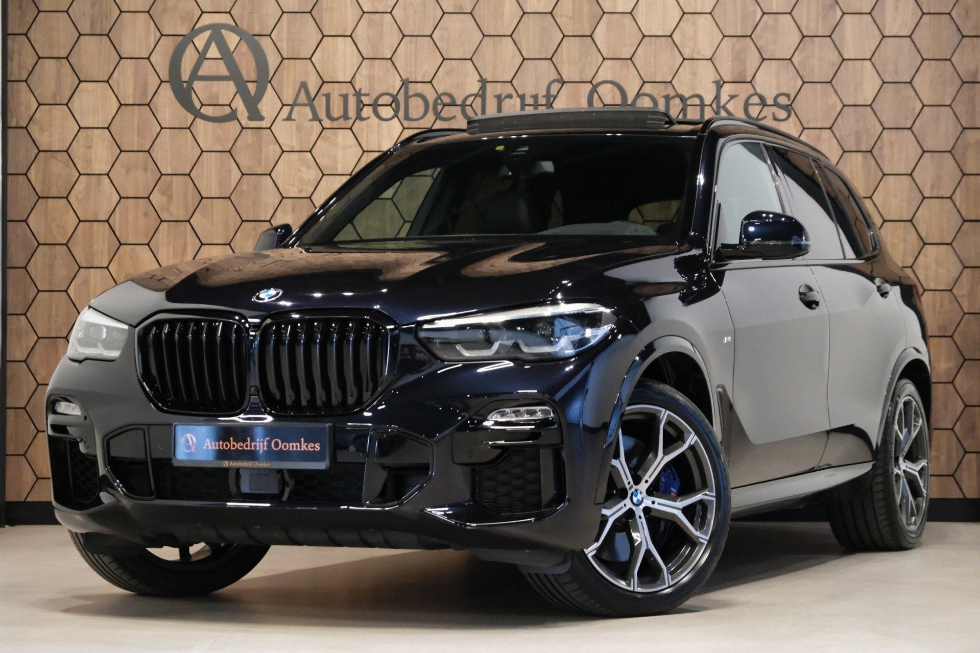 BMW X5 M50i High Executive |84.464km| 530pk V8 *Panodal/Lede, Auto's, BMW, Gebruikt, Leder, Bedrijf, Vierwielaandrijving