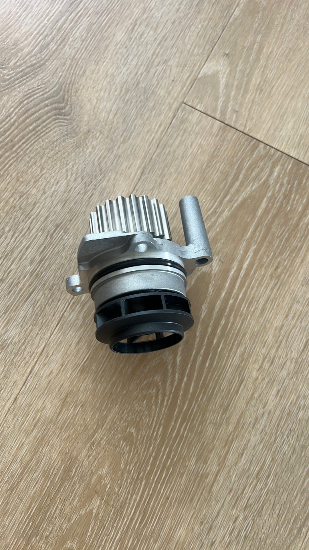 Vw Transporter T 5 gp motorcode caa waterpomp, NIEUW., Auto-onderdelen, Ophalen, Nieuw, Volkswagen