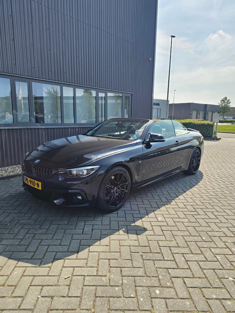 BMW 4-Serie 440i 326pk cabrio HUD | H/K | 360 | dodehoek, Auto's, Automaat, Achterwielaandrijving, Cabriolet, 4 stoelen
