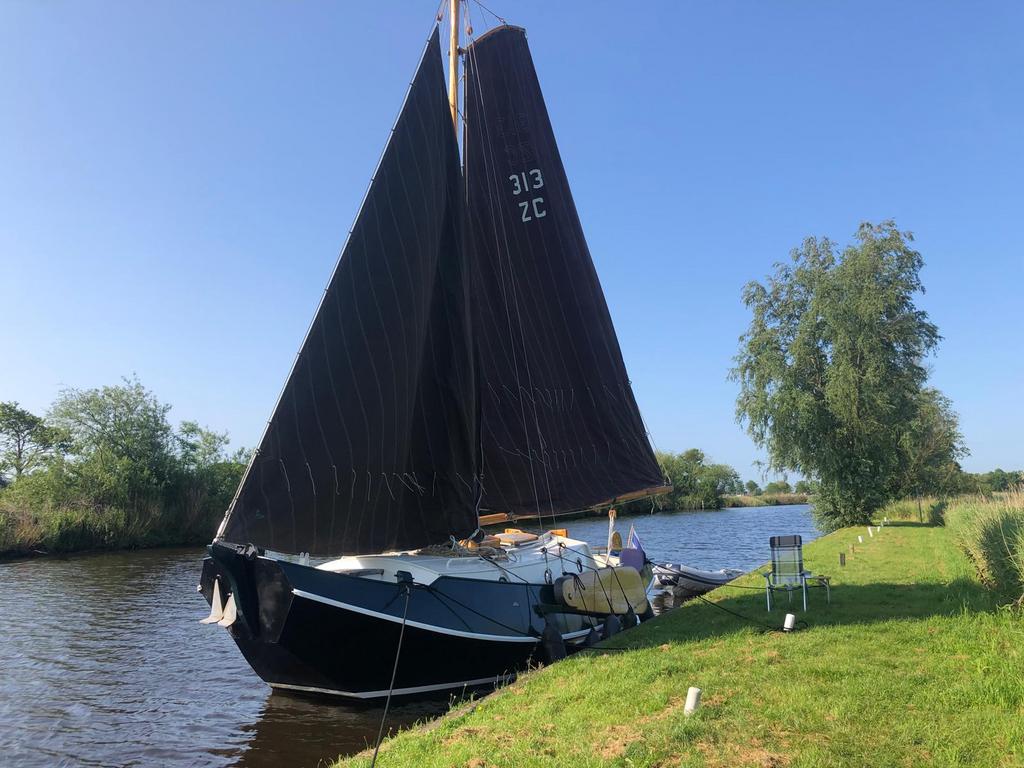 Zeeschouw platbodem 9.5 meter vaarklaar!, Watersport en Boten, Platbodems, Gebruikt, Staal, Diesel, Ophalen