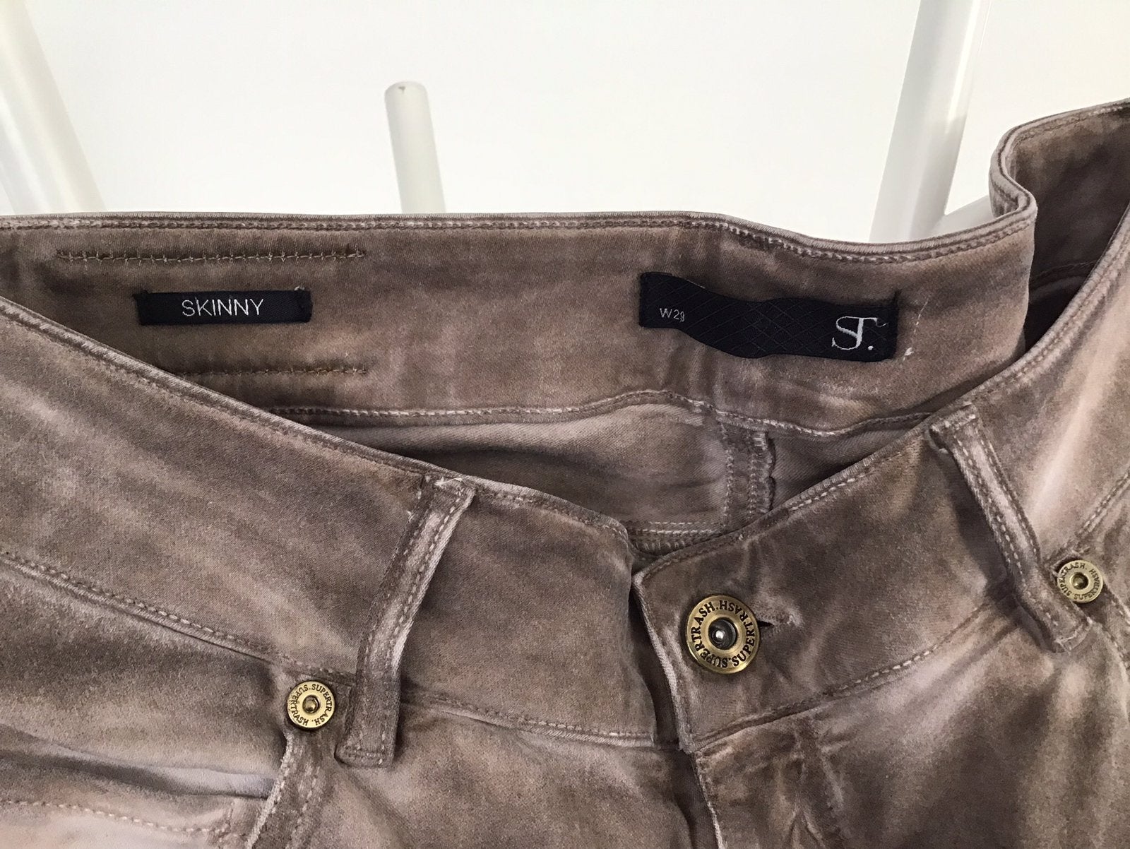 Bruine SuperTrash skinny broek, mt. W29, long, Overige kleuren, Super Trash, Ophalen of Verzenden, W28 - W29 (confectie 36)