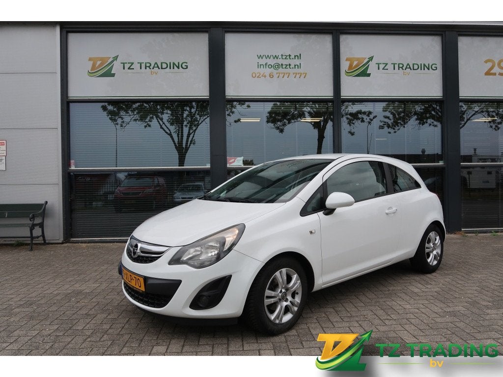 Opel Corsa 1.3 CDTi EcoFlex S/S Business+, Navi, Nwe APK, Euro 5, Gebruikt, Zwart, Wit