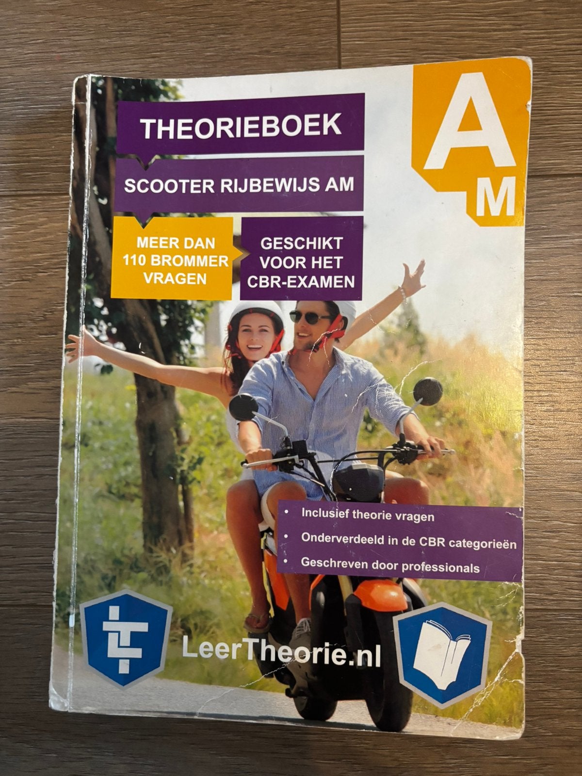 Brommer/scooter rijbewijs theorie boek, Ophalen of Verzenden, Alpha, Gelezen, Niet van toepassing